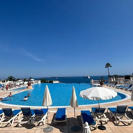 Sea View From Two Terraces, Infinity Pool, Parking Apartment *